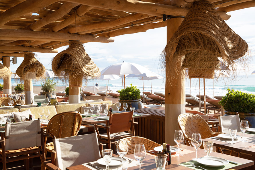 Entre cuisine provençale, plages mythiques et art de vivre azuréen : l’expérience culinaire de Ramatuelle