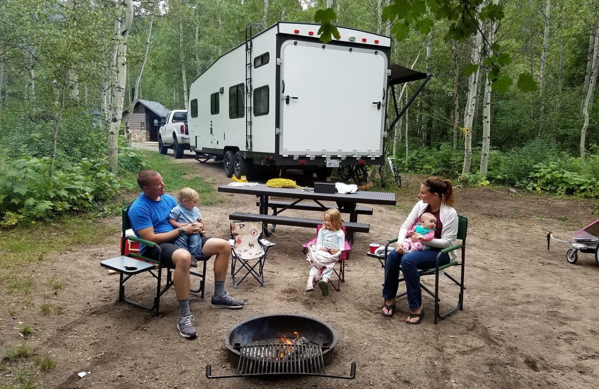 Hébergement Puy du Fou en famille : les meilleures solutions adaptées aux enfants